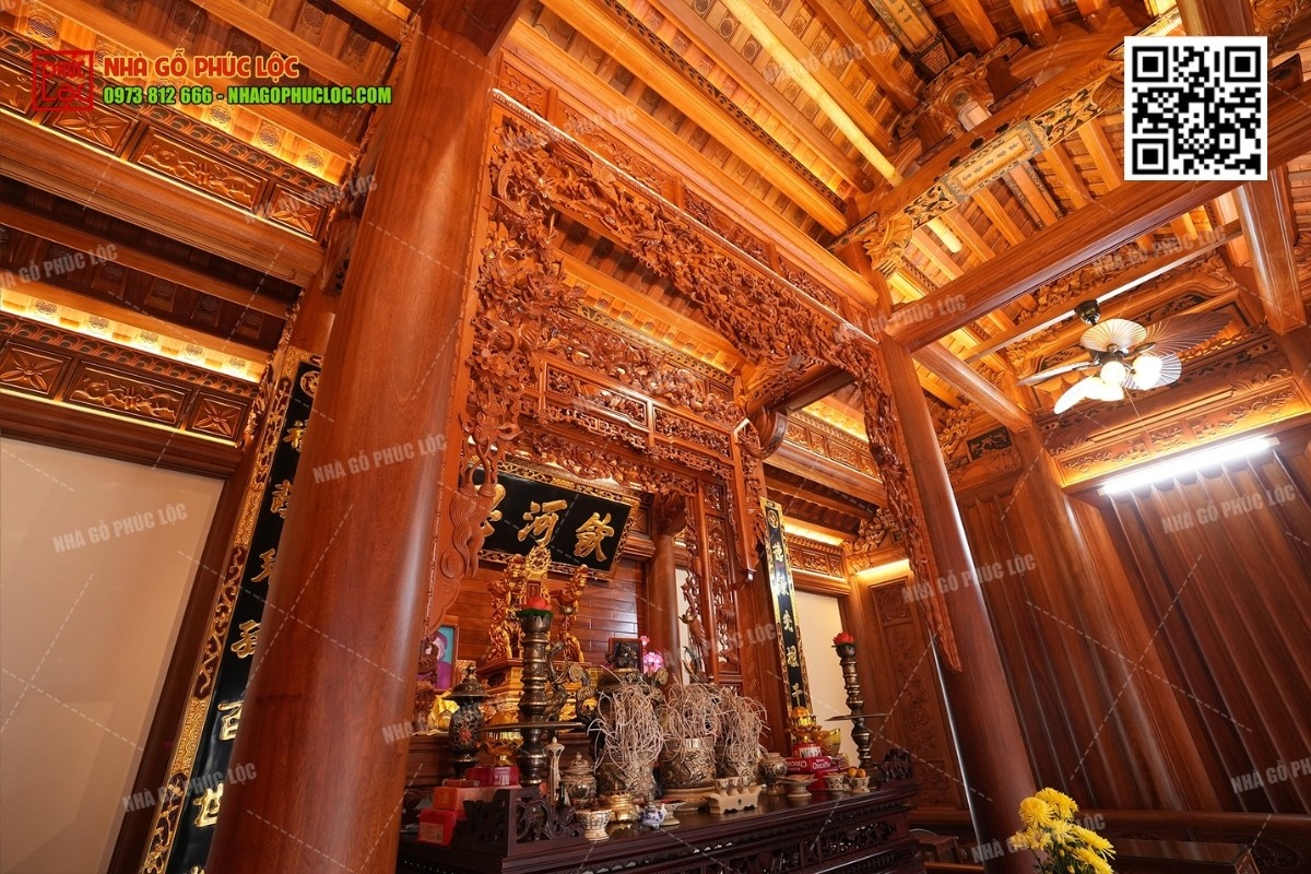 Nội thất phòng thờ gia tiên bằng gỗ