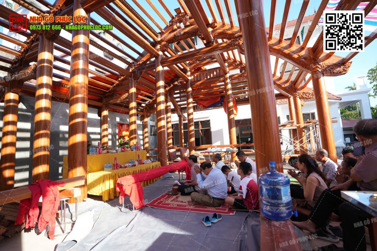Thể hiện sự tôn kính với thần linh và tổ tiên
